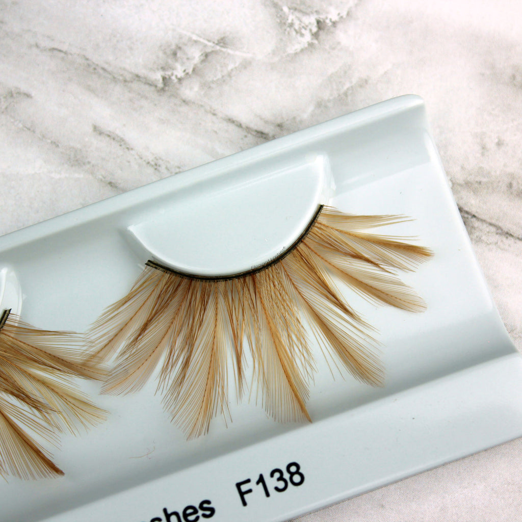 F138 Premium Feather Lashes